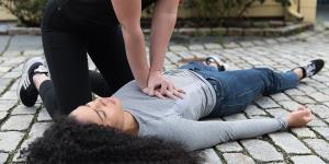 Arbeidstakere &oslash;nsker &aring; l&aelig;re f&oslash;rstehjelp p&aring; jobben